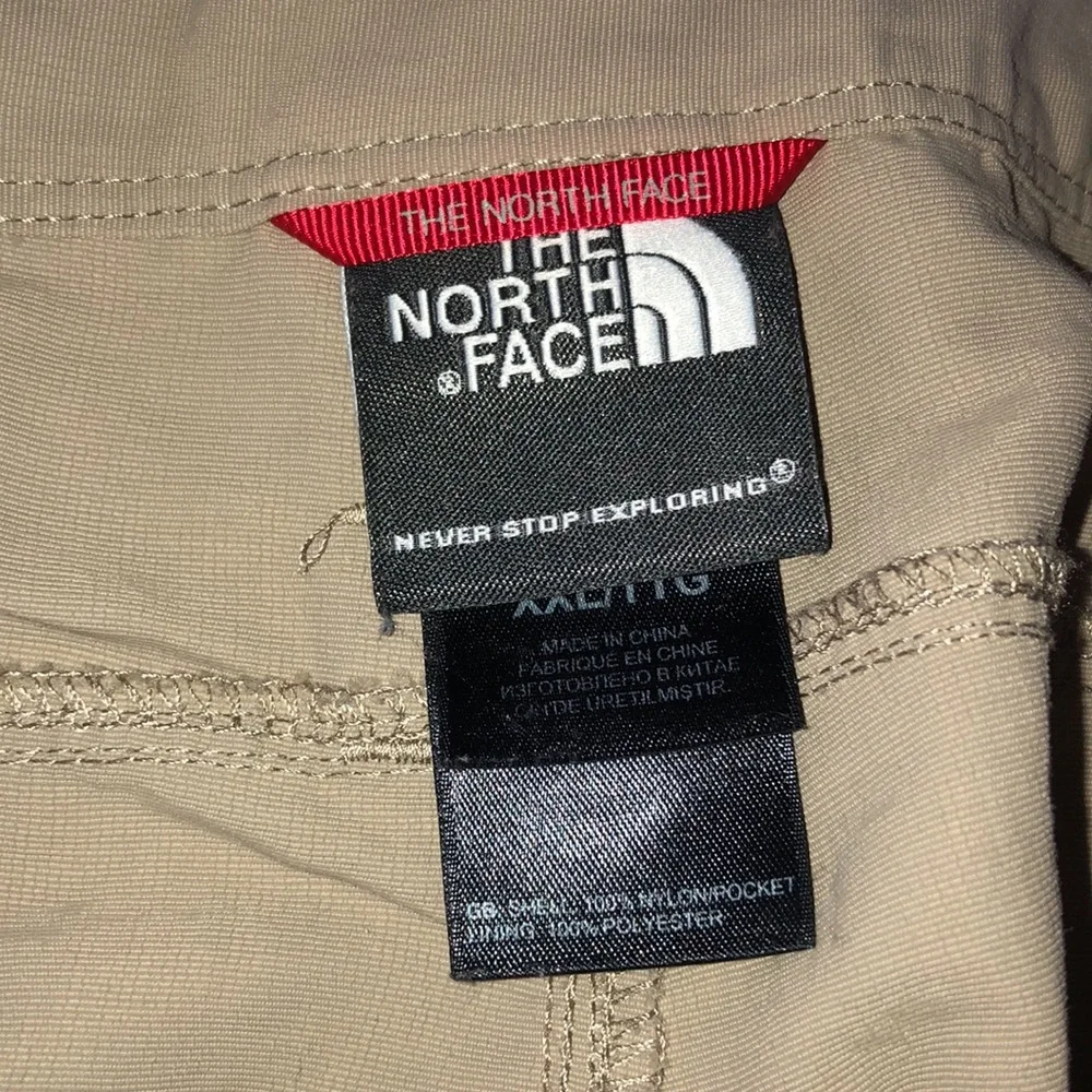 NORTH FACE CARGO SHORTS XXL NYLON NORTH FACE XXL TAN CARGO SHORtS